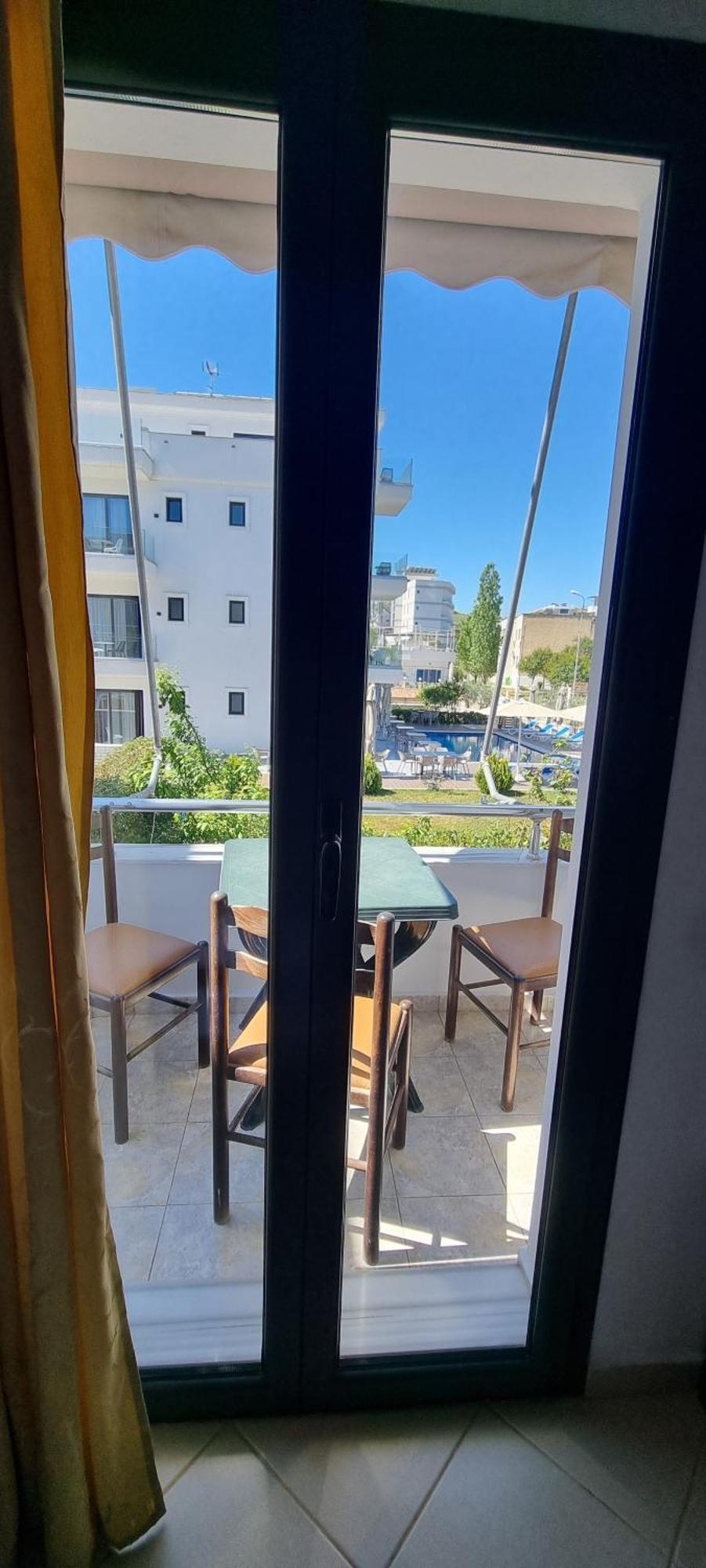 Hotel 2 Palmat Ksamil